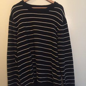 H&M Black/White Sweater XL